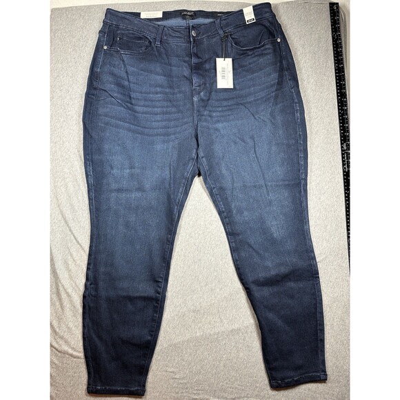 NWT Judy Blue‎ Skinny Fit Mid Rise dark wash jeans womens size 24W - Picture 1 of 8